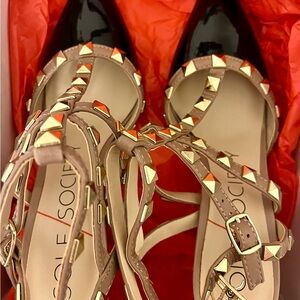 Sole Society Women's Studded Tan and Black Heels
